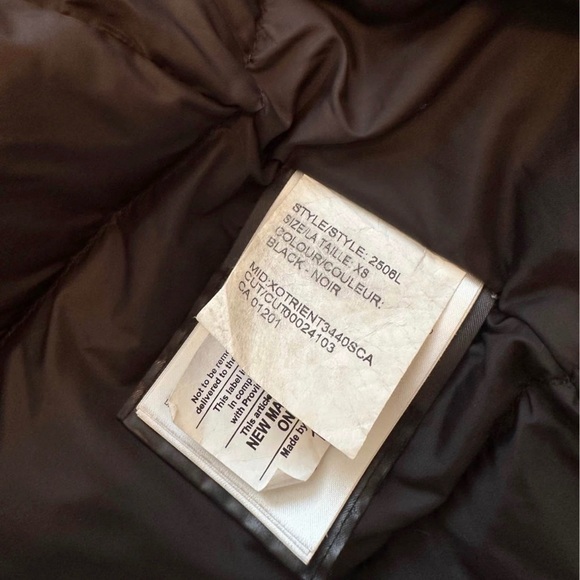 Women's Canada Goose Black Parka with Fur Trim - Picture 8 of 11